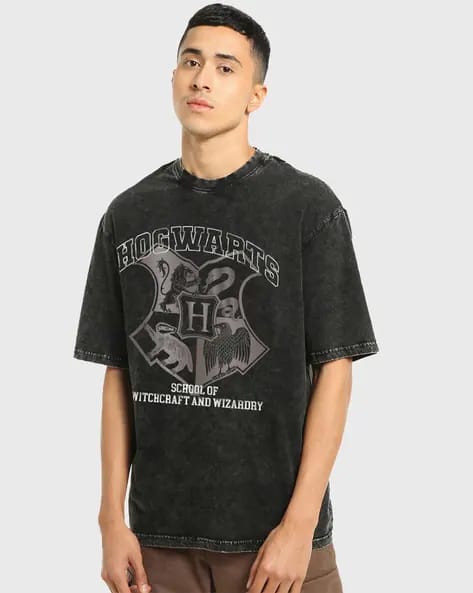 Vintage Hogwarts Oversized Graphic T-Shirt – Washed Black Streetwear Style
